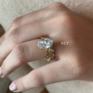 Classic Oval Ring