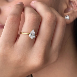 Classic Pear Ring