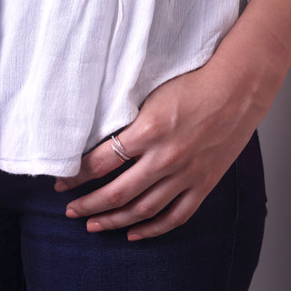Cross Stems Open Ring