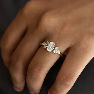 Tiara Oval Ring