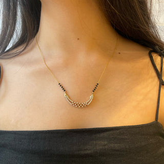 Scattered Diamond Mangalsutra