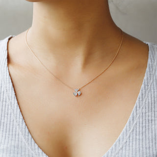 Sweet Petal Pendant Necklace