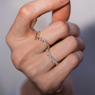 Boho V Diamond Ring