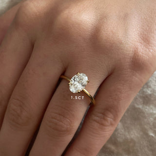 Classic Oval Ring