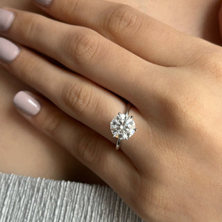 Classic Round Ring