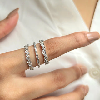 Dainty Baguette Band Ring