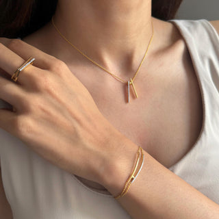 Diamond Contour Necklace