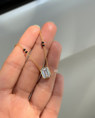 Lab Grown Diamond Emerald Bezel Mangalsutra