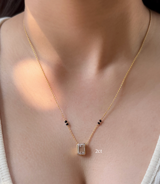 Lab Grown Diamond Emerald Bezel Mangalsutra