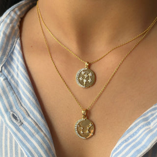 Star Set Coin Necklace