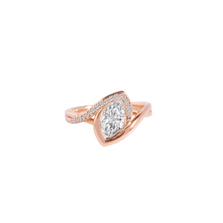 The Sculpted Knot Ring