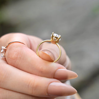 Classic Pear Ring