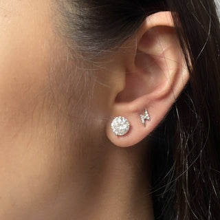 Round Prong Diamond Studs